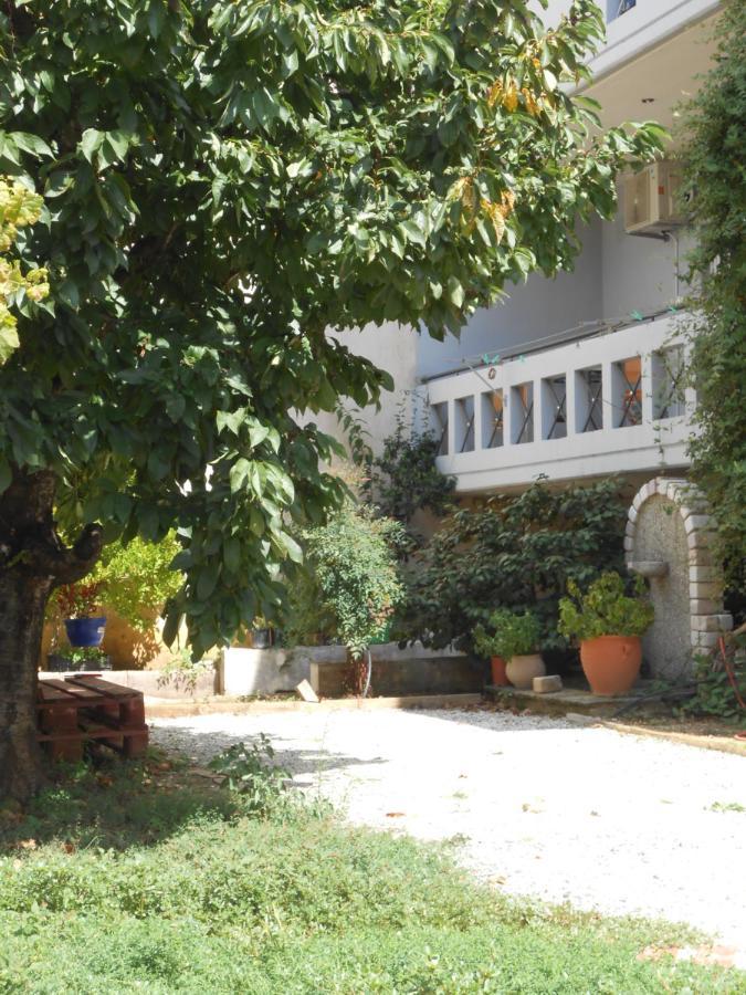 Secret Garden 76 Sq.M. Apartment Close To City Center Ioannina Exterior photo